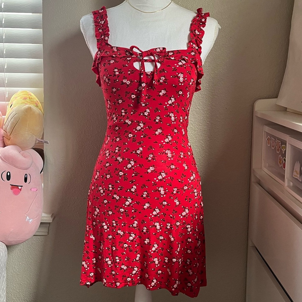 SOLD - PrettyLittleThing Red Floral Sundress Size 2